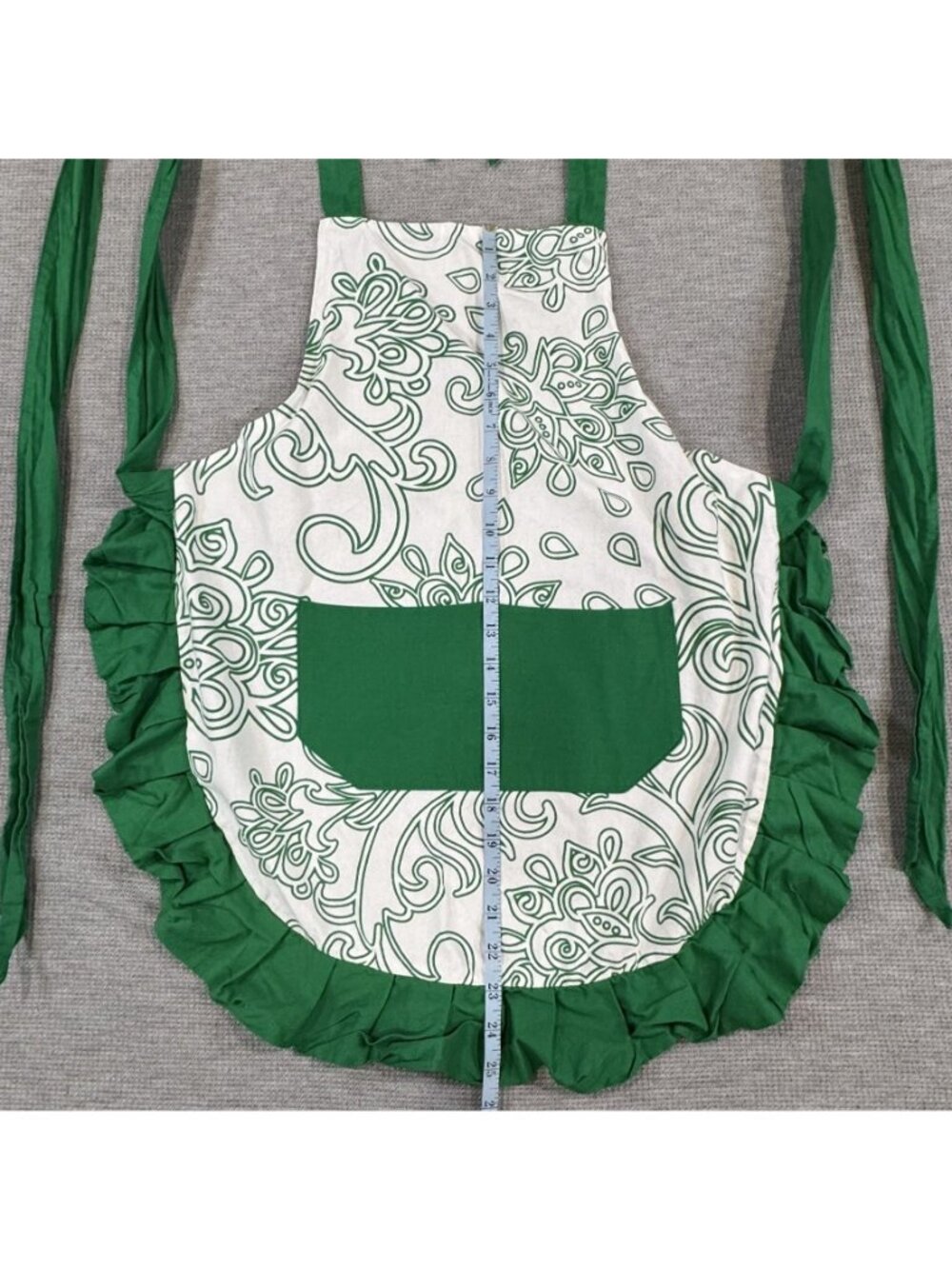 Flirty Aprons Ruffled Kitchen Apron Green White Filigree Floral Pocket One Size - Picture 8 of 13